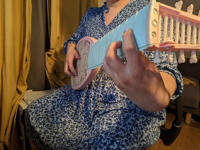 Cybertwee Electric Baroque Lute (Đàn Lute Baroque điện 20 dây) - Image 3