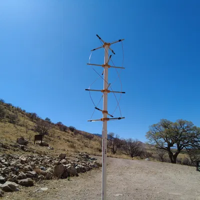 Ăng-ten QFH cho Vệ tinh Vô tuyến Nghiệp dư