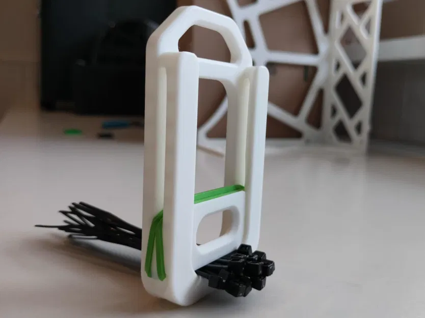 Giá Đeo Dây Rút Gắn Thắt Lưng (ZipTie Belt Holder) - Image 2