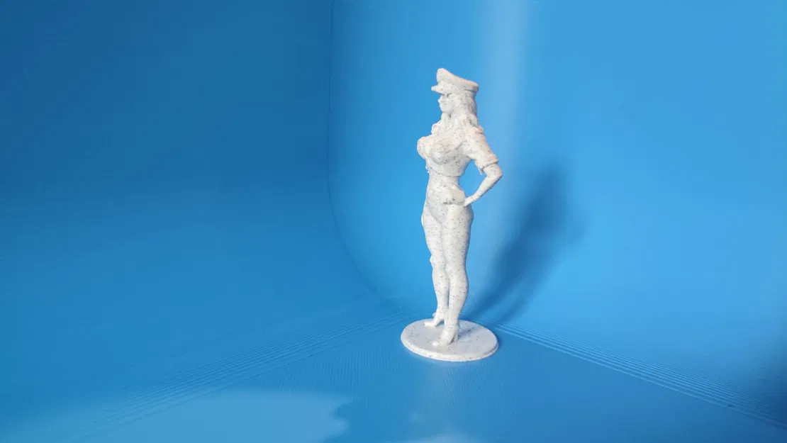 Mô hình nữ cảnh sát 12cm đầy cá tính cho người yêu in 3D - Image 2