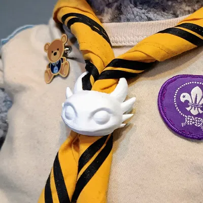 Vòng kẹp khăn quàng Light Fury 3D - Phụ kiện hướng đạo sinh độc đáo