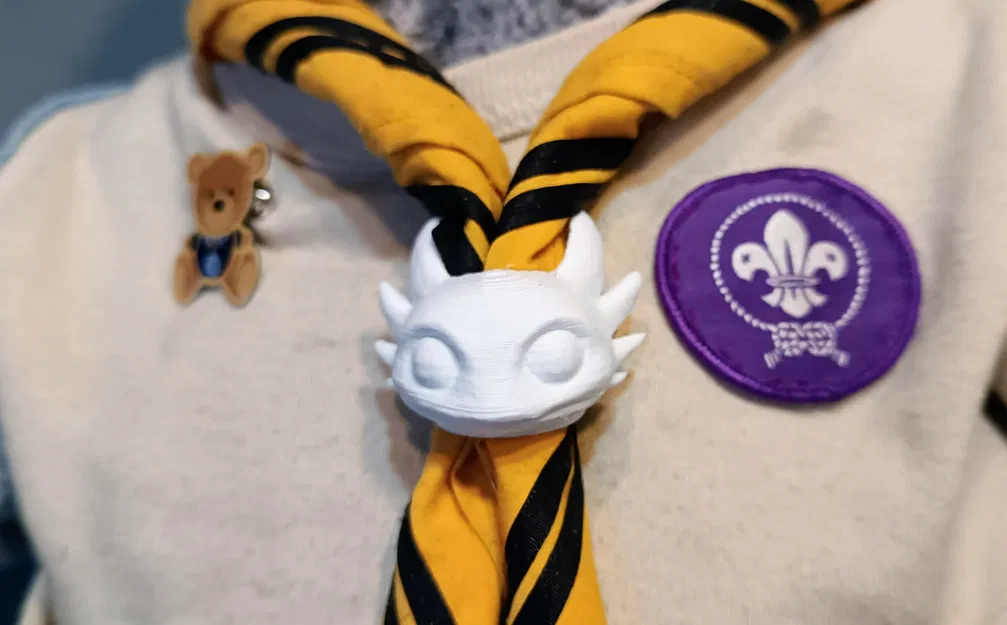 Vòng kẹp khăn quàng Light Fury 3D - Phụ kiện hướng đạo sinh độc đáo - Image 3