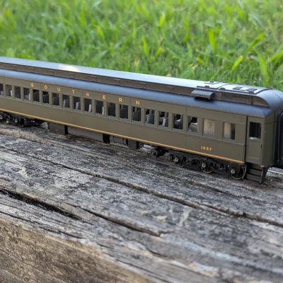 Nội thất nâng cấp cho toa xe khách HO scale Southern Railway