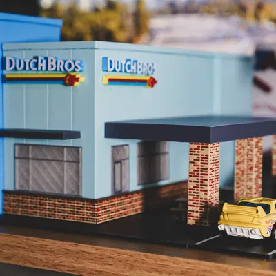 Bộ Mô Hình Dutch Bros Coffee - Diorama Tỉ Lệ 1:64