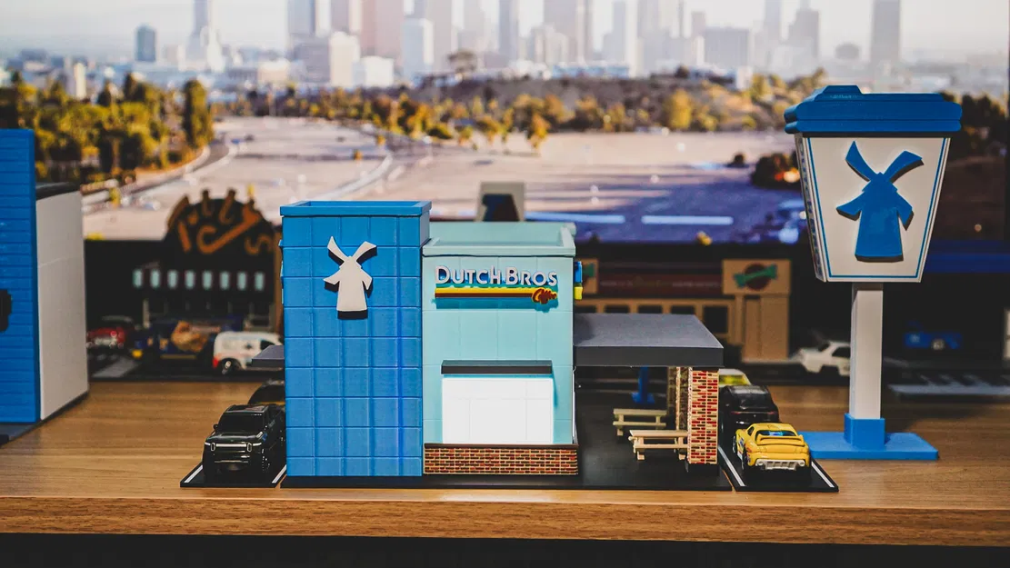Bộ Mô Hình Dutch Bros Coffee - Diorama Tỉ Lệ 1:64 - Image 15