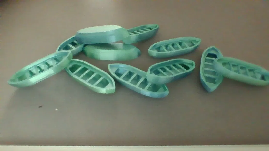 Mô hình thuyền cứu hộ tàu Titanic - Image 1