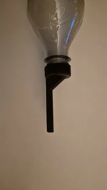 Thiết bị tưới cây tự động từ chai nhựa - Image 4