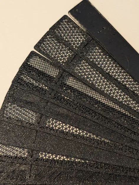 Hand Fan - Quạt xếp cầm tay kiểu truyền thống - Image 4