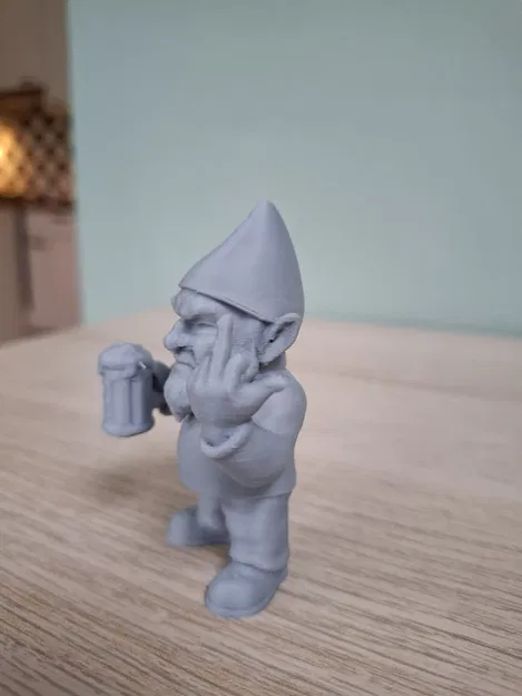 Mô hình chú lùn Cheers & Flip-Off Gnome độc đáo - Image 3