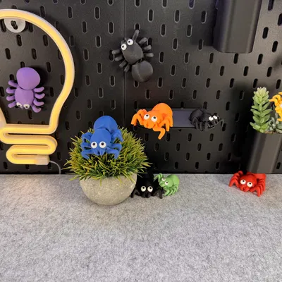 Nhện Cưng Cử Động Được (Articulated Cute Spider)