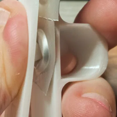 OpenEDS - Dụng cụ lấy thuốc (Pill Puncher) hỗ trợ người đau khớp