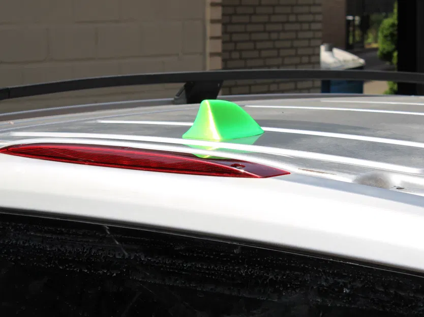 Ốp Vây Cá Mập Cho Ăng-ten Xe W639 | Viano & Vito - Image 2