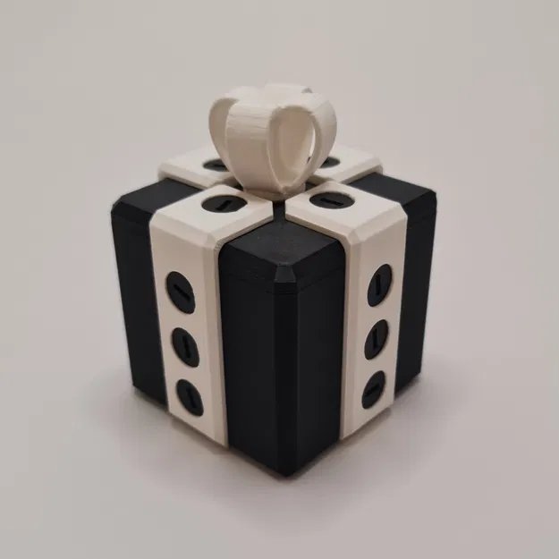 Hộp quà tặng khóa bằng ốc vít (GiftBox with screws) - Image 3