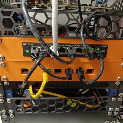 Giá đỡ Rack 10 inch cho NETGEAR GS308E