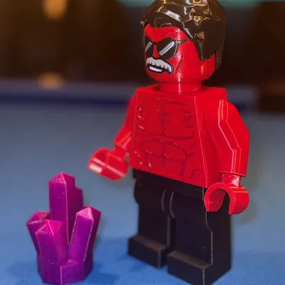 Mô hình Avengers Red Hulk Brick MegaFigure (Tỷ lệ 5:1)