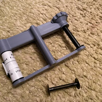 Dụng cụ hỗ trợ cuộn lại phim 120 sang lõi 620