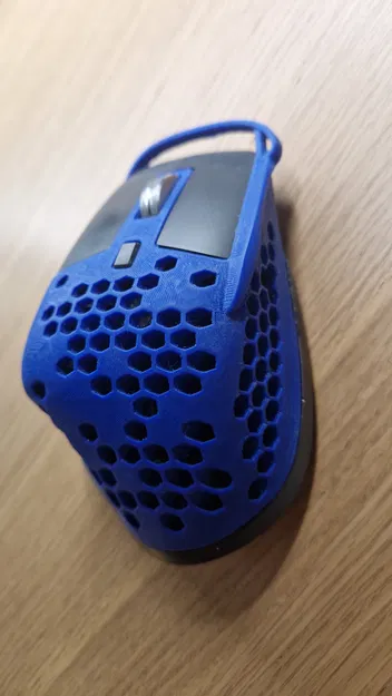 Vỏ chuột Logitech MX Master 3 dạng lưới tổ ong giúp thoáng mát - Image 6