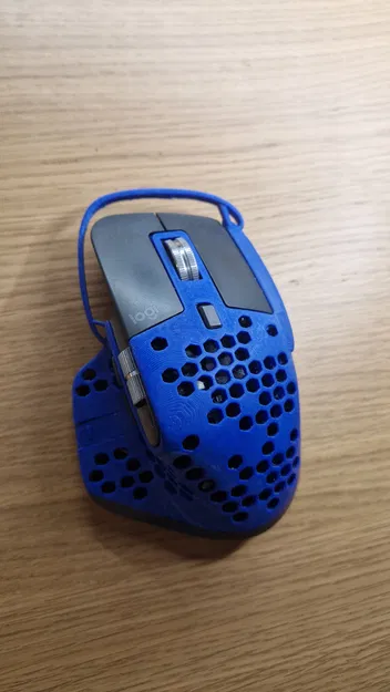 Vỏ chuột Logitech MX Master 3 dạng lưới tổ ong giúp thoáng mát - Image 7