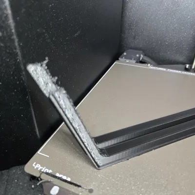 Bộ chắn rác/mảnh vụn máng dẫn hướng - Thiết kế Unibody, không dùng nam châm, có gờ chặn