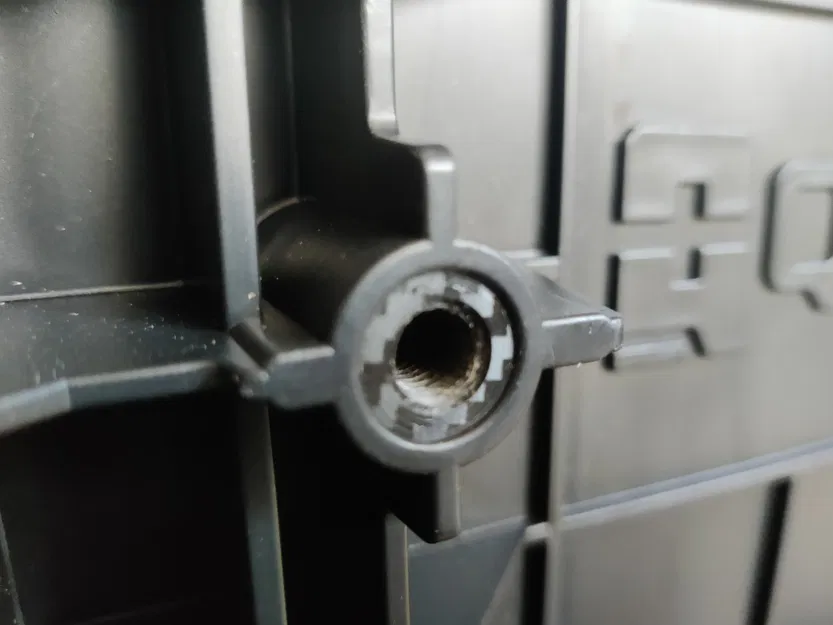 Bộ chuyển đổi (Adapter) M8 và M6 cho Qbrick System Pro - Image 1