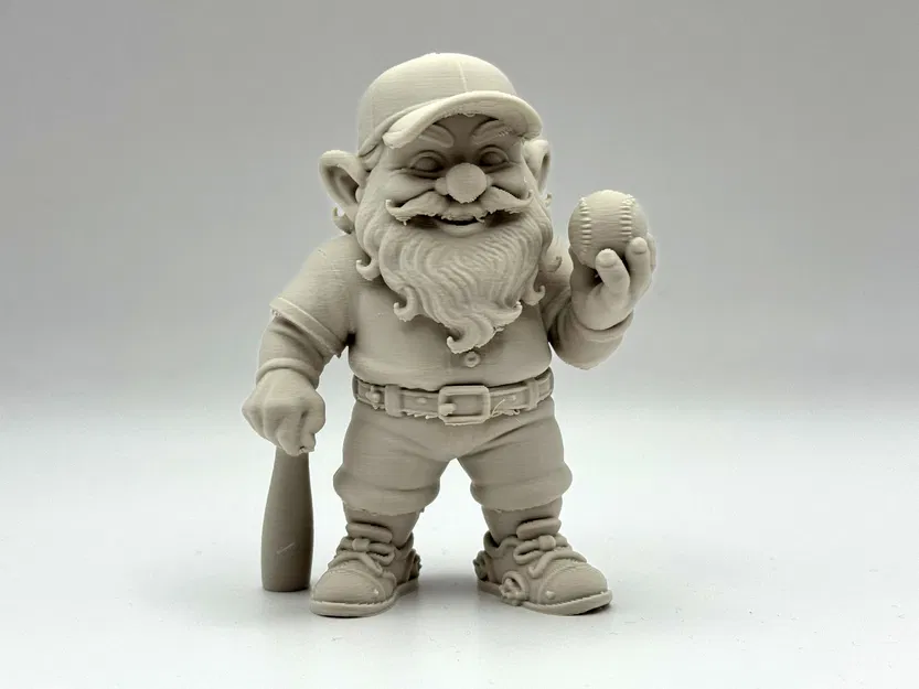 Tượng Chú Lùn Chơi Bóng Chày (Baseball Garden Gnome) - Image 1