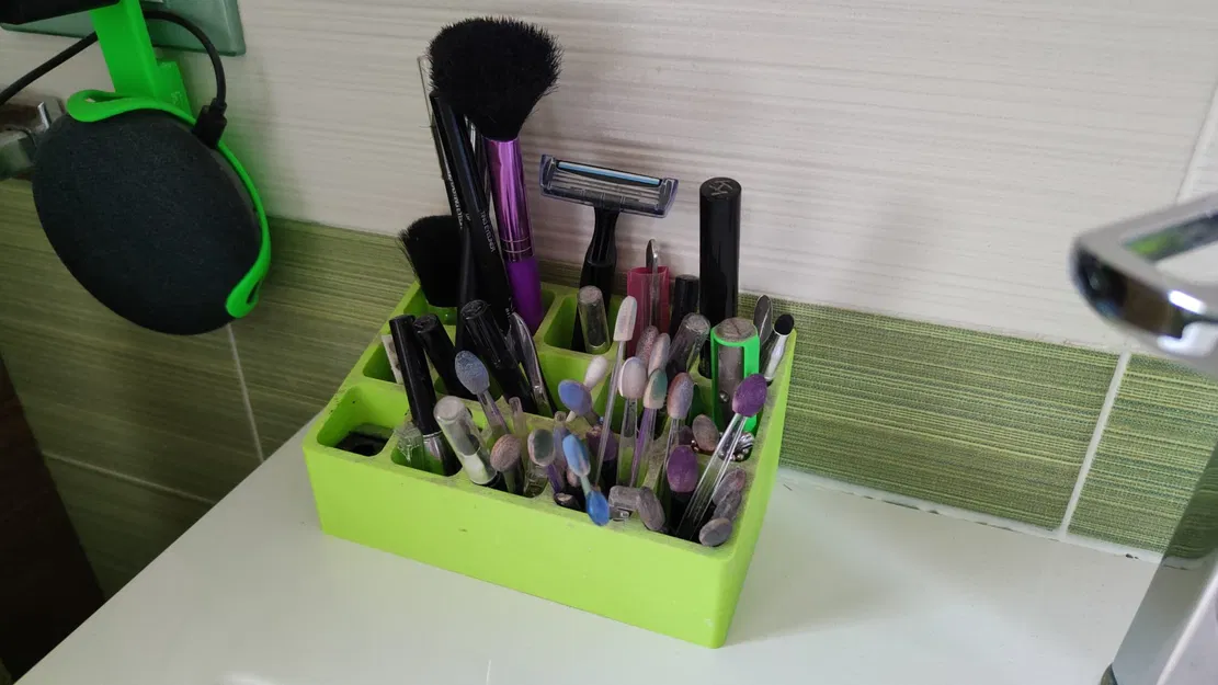 Khay đựng dụng cụ trang điểm đa năng (Makeup organizer) in 3D - Image 1