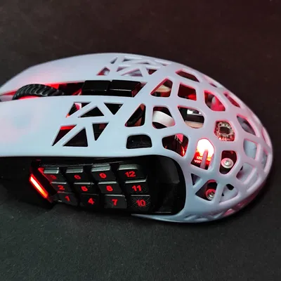 Mod vỏ chuột nhẹ Corsair Scimitar Elite V3.5