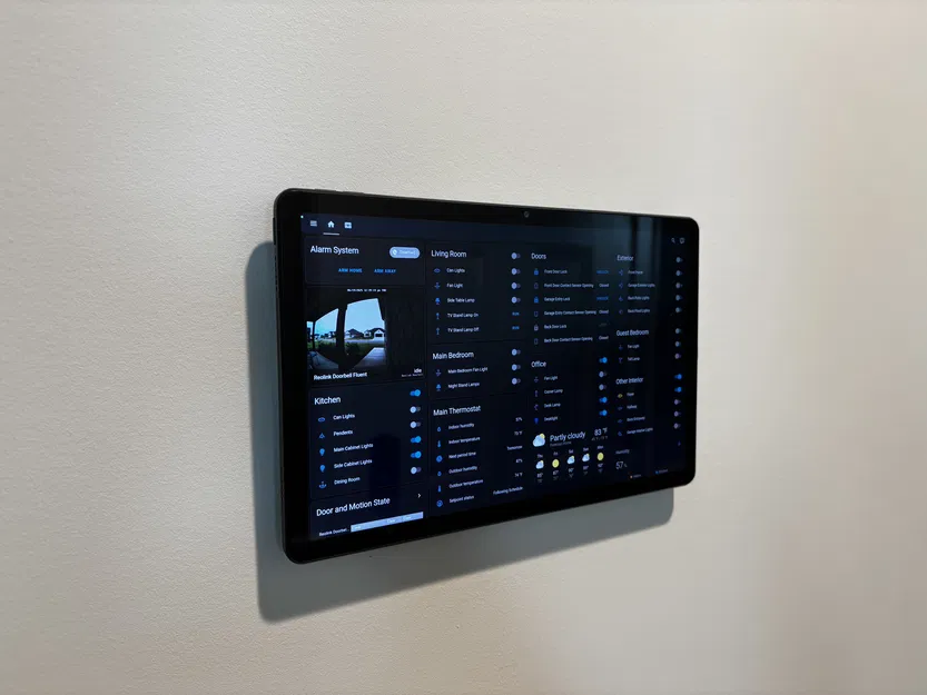 Giá treo tablet đa năng gắn tường (Floating Universal Tablet Wall Mount) - Image 1
