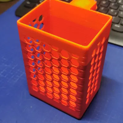 Khay đựng bút gắn tường HSW (Honeycomb Storage Wall)