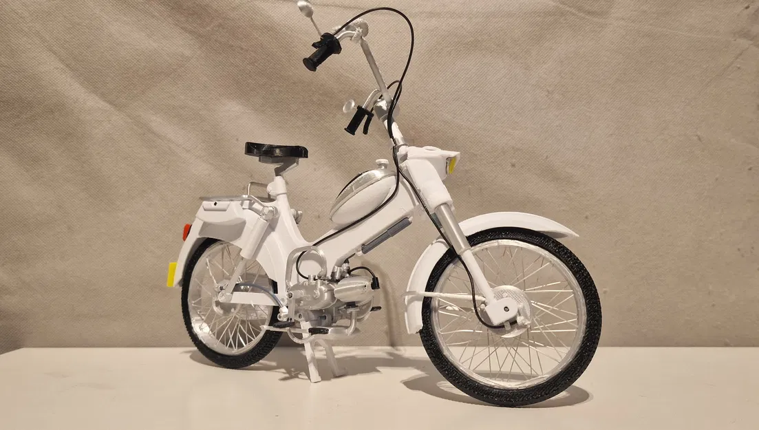 Mô hình Puch VS50 năm 1974 tỉ lệ 1:8 thiết kế bởi Ed van der Heijden - Image 7