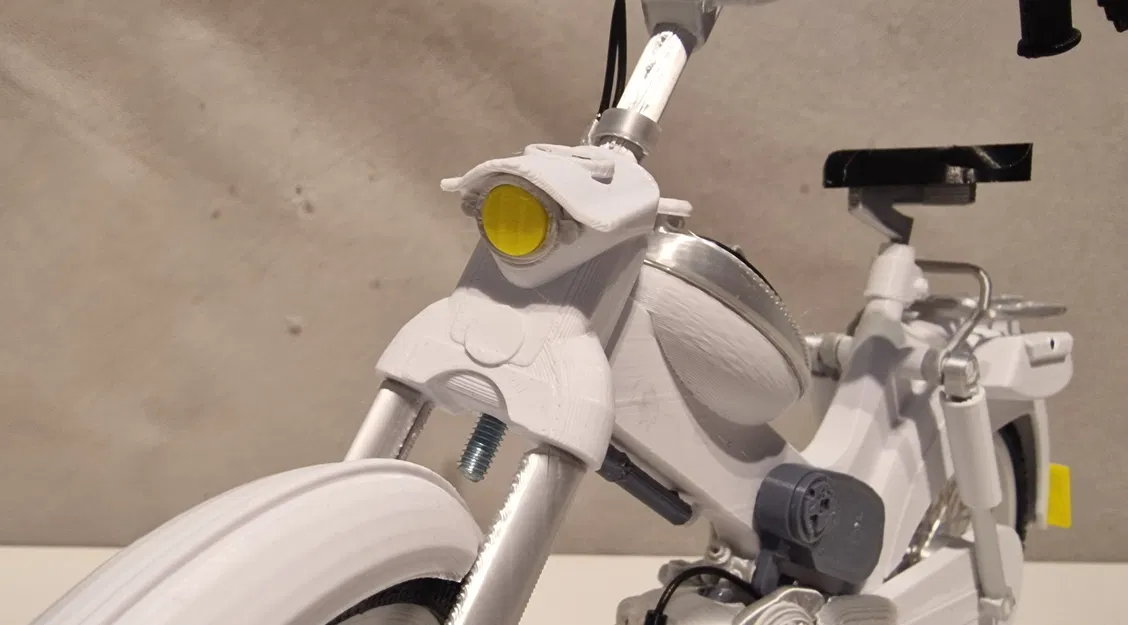 Mô hình Puch VS50 năm 1974 tỉ lệ 1:8 thiết kế bởi Ed van der Heijden - Image 9