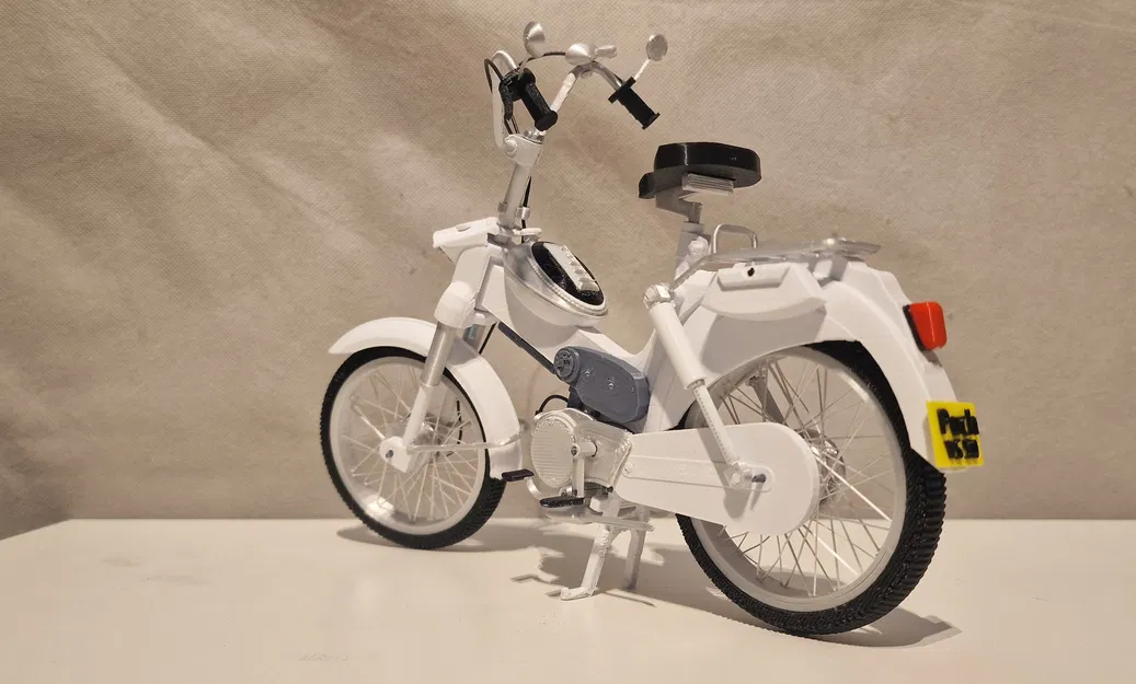 Mô hình Puch VS50 năm 1974 tỉ lệ 1:8 thiết kế bởi Ed van der Heijden - Image 13