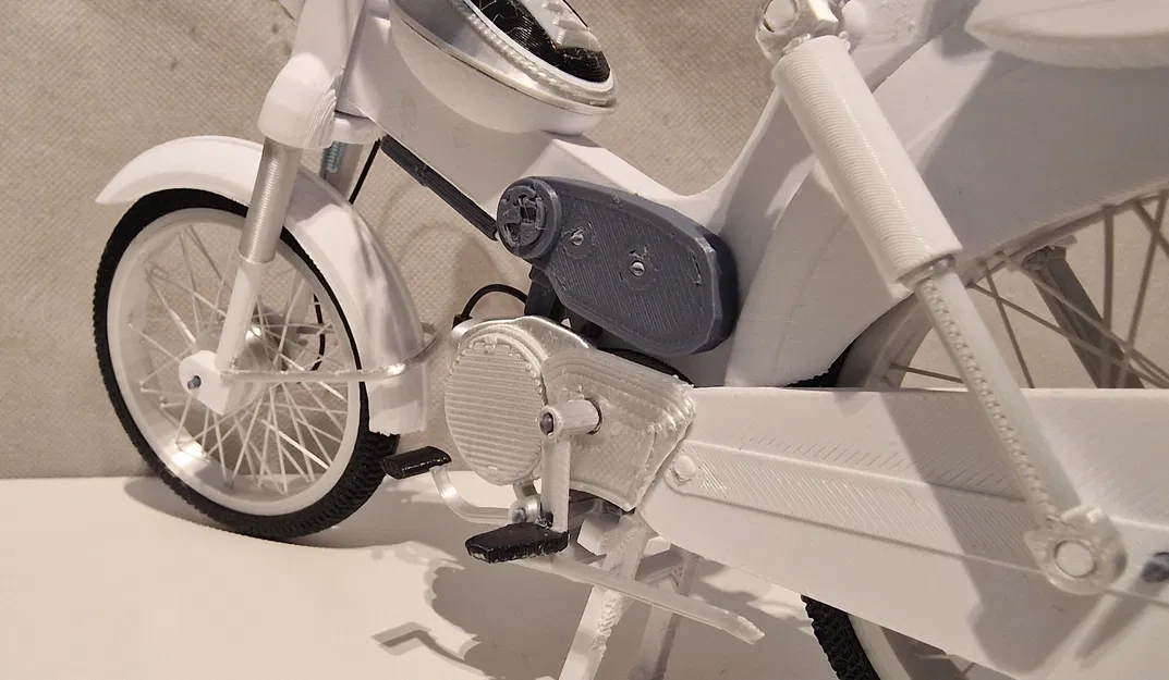 Mô hình Puch VS50 năm 1974 tỉ lệ 1:8 thiết kế bởi Ed van der Heijden - Image 18