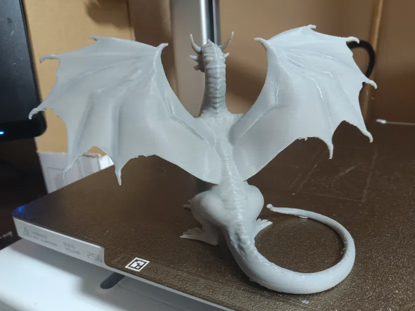 Mô hình Rồng ngồi sải cánh (Sitting Dragon with Wings Spread) - Image 2