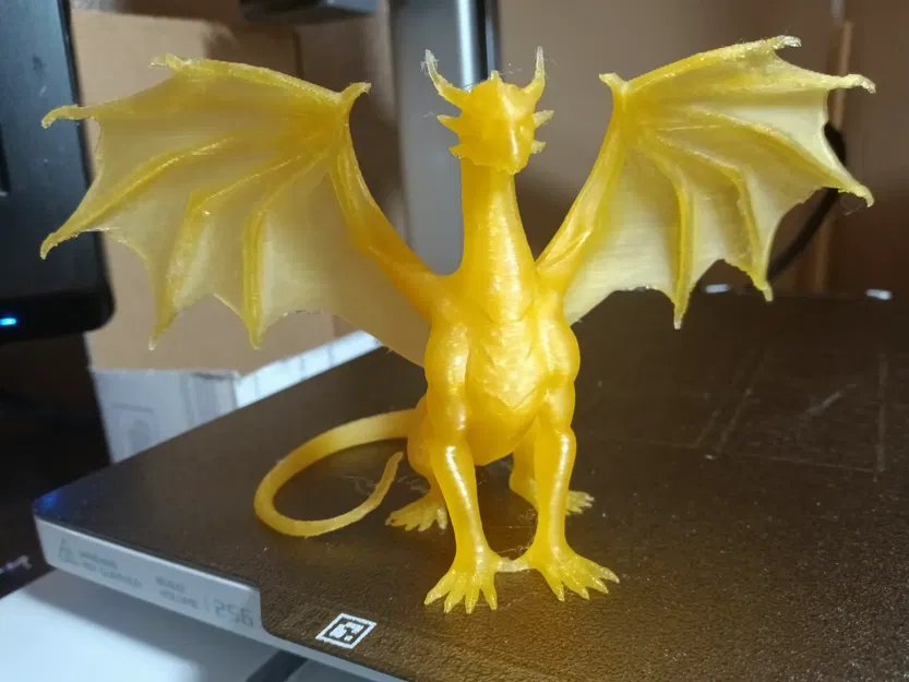 Mô hình Rồng ngồi sải cánh (Sitting Dragon with Wings Spread) - Image 3