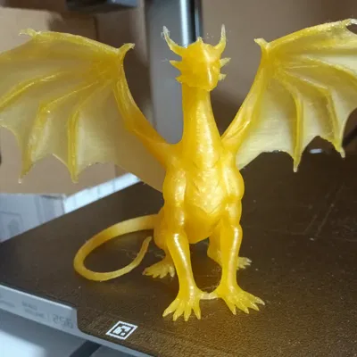 Mô hình Rồng ngồi sải cánh (Sitting Dragon with Wings Spread)