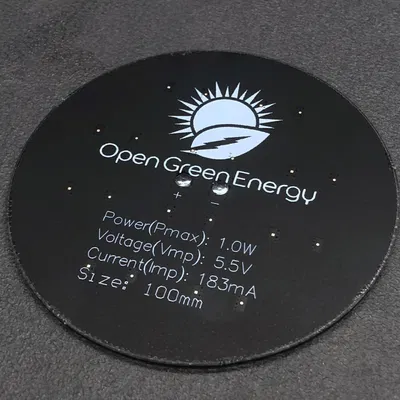 Solar Breeze – Quạt di động chạy bằng năng lượng mặt trời