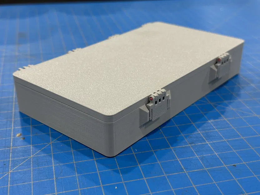 Hộp chia nhiều ngăn có khóa - Bản Remix với các ngăn nhỏ đồng nhất - Image 2