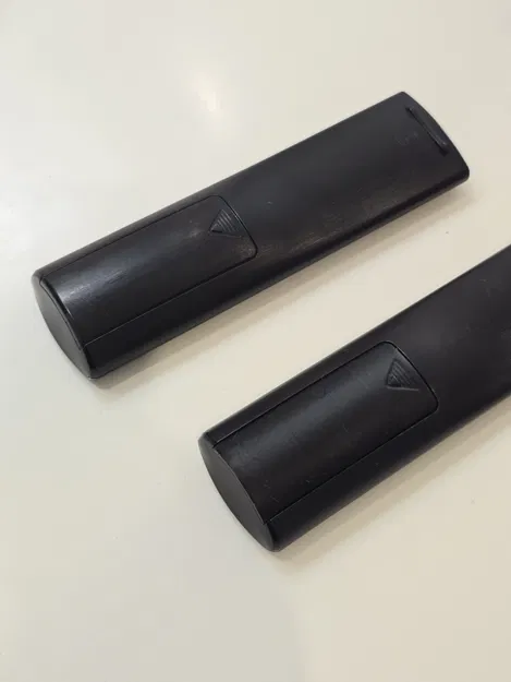 Nắp pin cho một vài dòng remote LG hiếm - Image 1