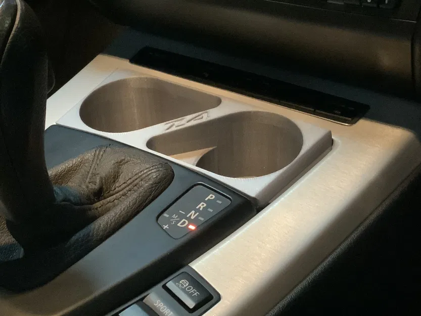 Độ Khay Để Ly Cho BMW Z4 E89 - Image 2