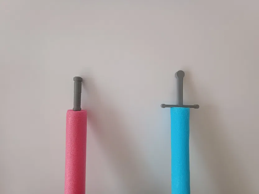 Tay cầm kiếm hiệp sĩ/lightsaber cho phao bơi (pool noodle) - Image 1