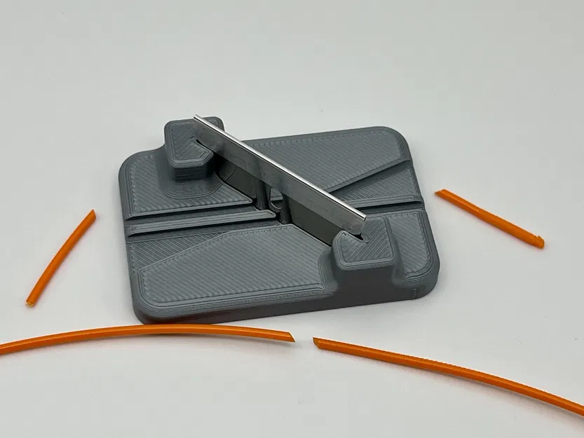 Jig Cắt Nhựa In 3D Cho Bộ Nối Filament (Filament Cutter for Splicer) - Image 2