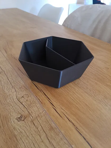 Tô Đựng Hạt Dẻ Cười Tối Giản Hai Ngăn - Image 2