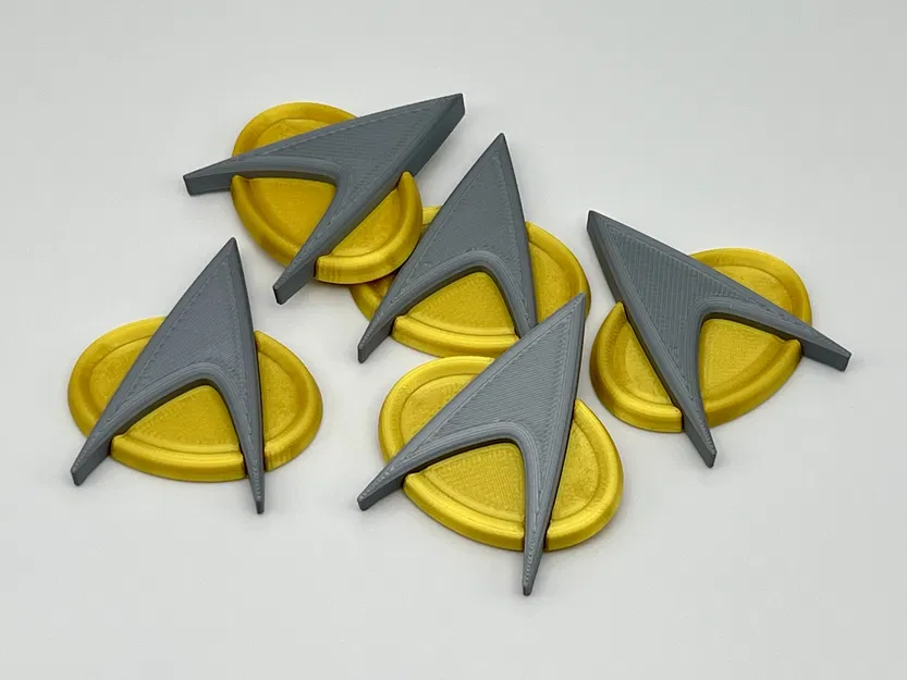 Phù hiệu liên lạc Star Trek (Com Badge) với đính kèm nam châm - Image 1