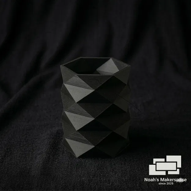 Mẫu bình hoa và ống cắm bút hình học in 3D hiện đại - Image 3