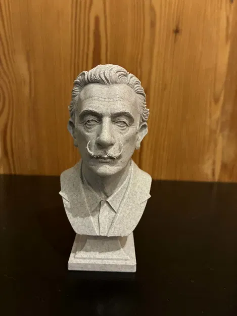 Mô hình tượng bán thân Salvador Dalí - Image 2