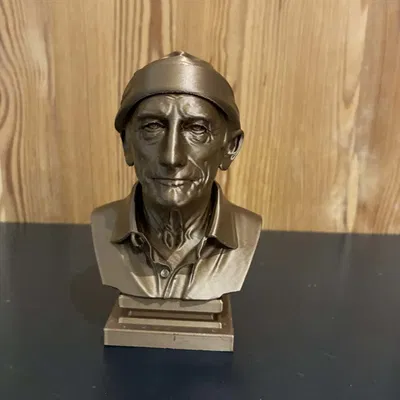 Tượng bán thân Chỉ huy Jacques-Yves Cousteau