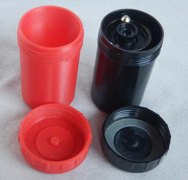 Hộp đựng ống phim Leica (Leica Film Canister) - Image 4