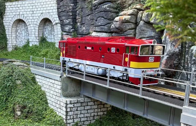 Đầu máy xe lửa Tiệp Khắc series 754 Brejlovec, tỷ lệ G - Image 1