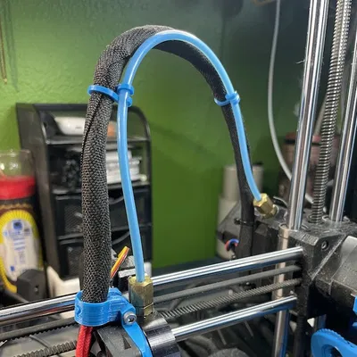 Kẹp giữ dây và ống PTFE thiết kế bằng PrusaSlicer